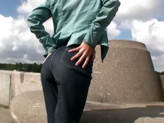 Our voyeur cam shot this super hot model-thin girl teasing