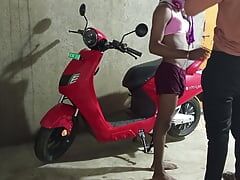 Shemale Dances On Electric Scooter In Her Own Home And Gets Her Ass Fucked By Her Boyfriend - Bhojpuri Dance - Hindi Voice
